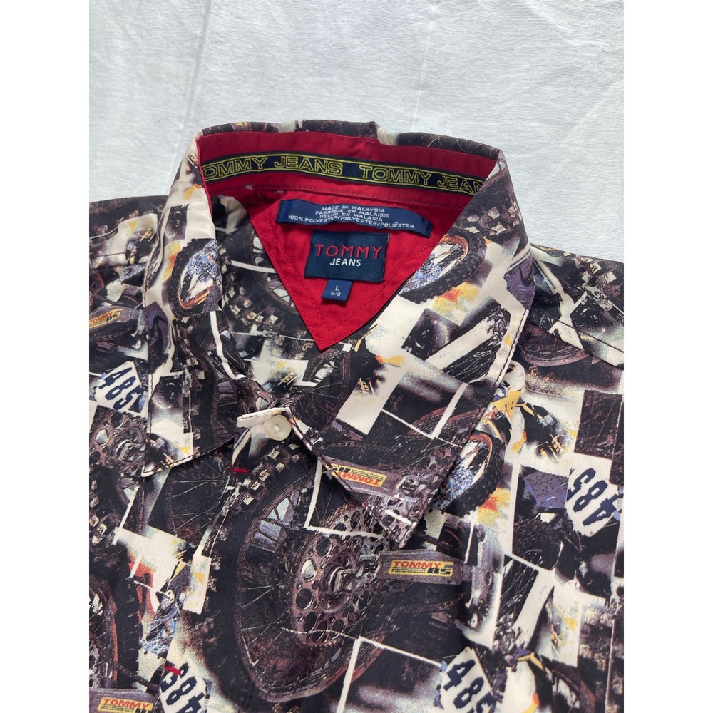 NWT‎ Tommy Jeans Motorcycle Print Short Sleeve Button Down Shirt Size L Y2K